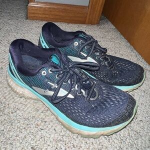 Brooks Ghost 11